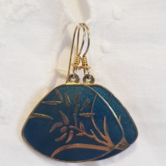 Roccoco Vintage dangle earrings - Picture 5 of 6